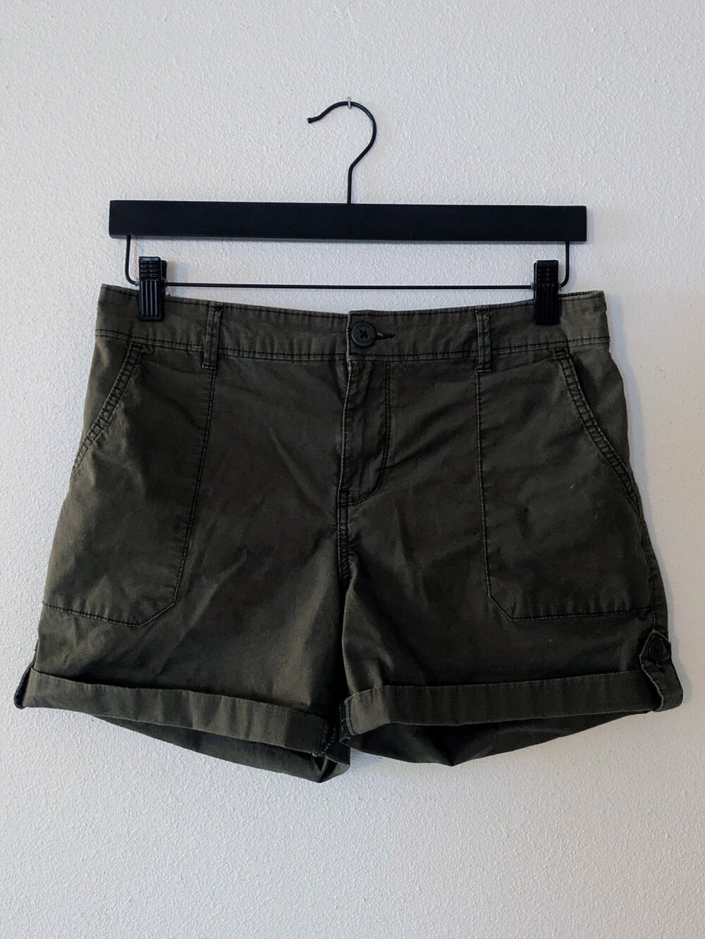 Social Standard Mid-rise Roll-Cuff Utility Shorts - Olive Green Women's Small